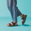 Arwell Glide svarte kombinasjonsflate sandaler for damer