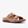 Cecily Step beige nubuck-flate sandaler for kvinner