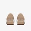 Daiss30 Bar beige lakksko for kvinner