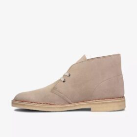 Desert boots for menn i sandfarget semsket skinn