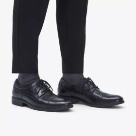 Eldredge Cap – sorte Oxford-sko i skinn for menn | Clarks