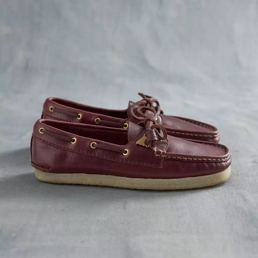 Godney Boat for kvinner. Britiske seilersko i tan-farget skinn Godney Boat for kvinner. Britiske seilersko i tan-farget skinn