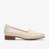 Krystine Lily loafer i kremfarget skinn for damer