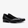 Krystine May slip-on-sko i svart skinn for damer