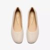 Livia Lily ballerinasko i kremfarget skinn for damer