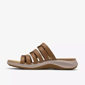 Maelynn Abby flate sandaler i tan-farget skinn for damer