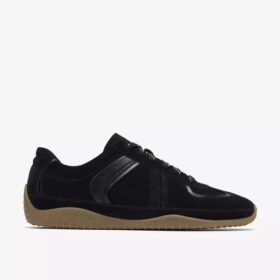 Meridor Lo-sneakers for kvinner i svart semsket skinn