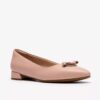 Natalyn Trim lyserosa skinn-Slip-ons for kvinner