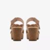Nerisa West sandal med nubuck-kilehæl for damer