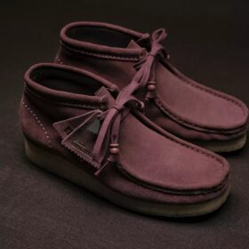 Wallabee-støvler for damer. Rosabrunt semsket skinn Wallabee-støvler for damer. Rosabrunt semsket skinn